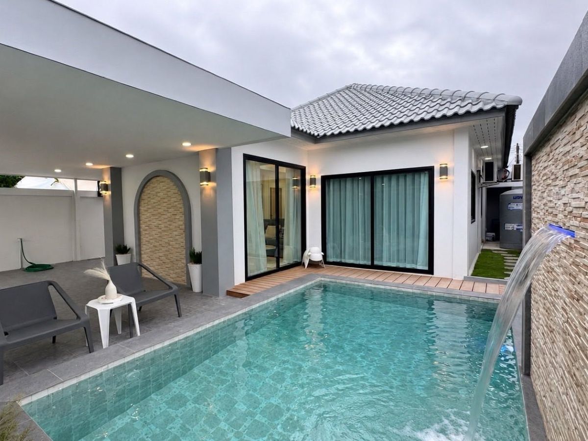 HS1456 – 3Bedroom Pool Villa for Sale in Pattaya Rungruang Village in Soi Khoa Noi
