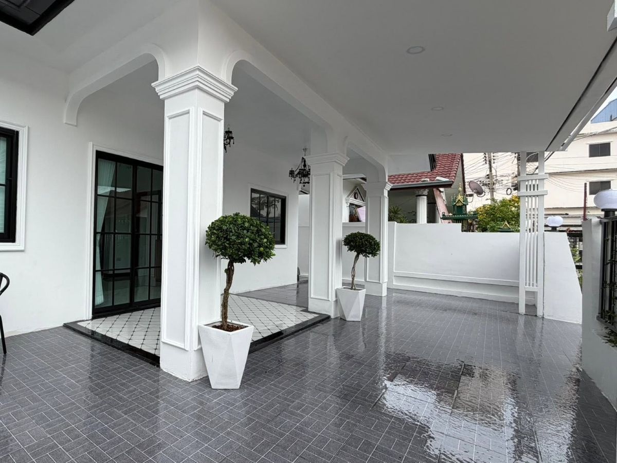 HS1459 – 3Bedrooms Single House for Sale in Ek Mongkon 2/1 Village in Khao Talo