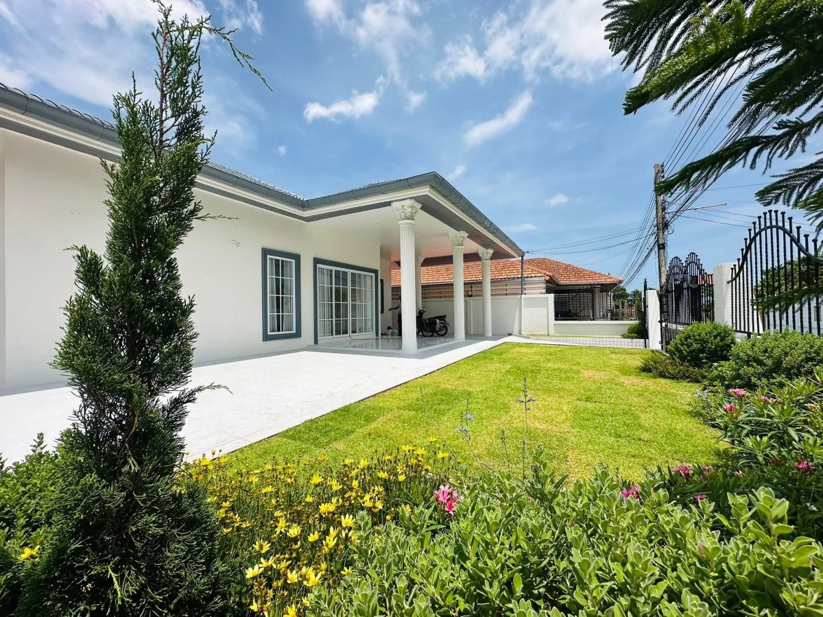 4 HS1460- 3Bedrooms Single House for Sale in Ek Mongkon 4/1 in Khao Talo