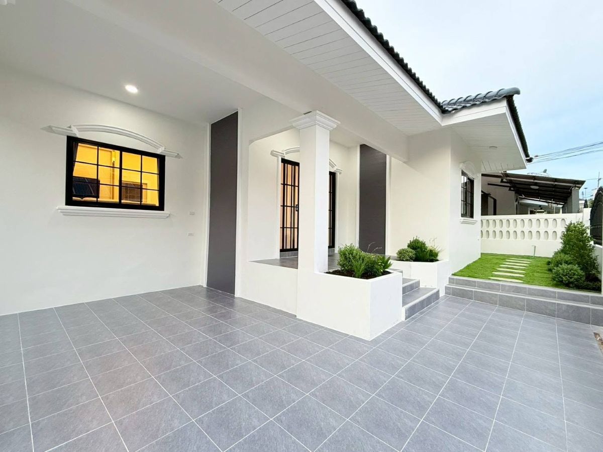 HS1461 -3Bedrooms Single House for Sale in Chock Chai Village 5 in Khao Noi
