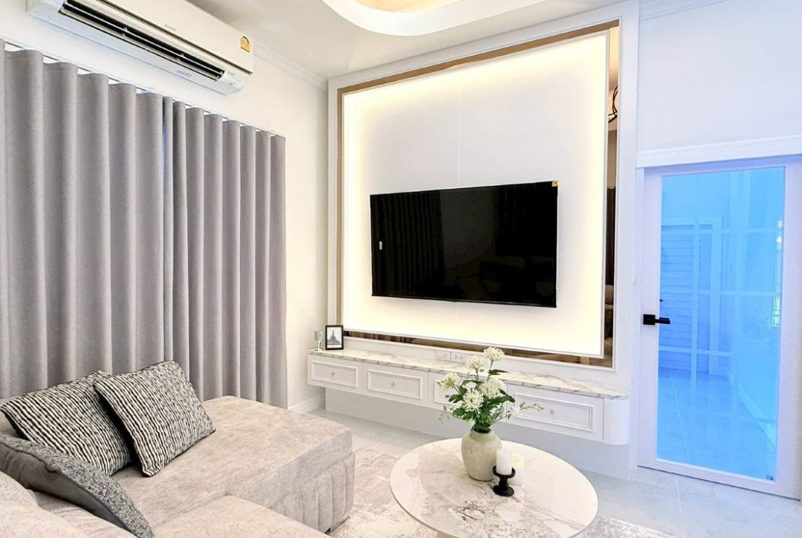 HS1461 -3Bedrooms Single House for Sale in Chock Chai Village 5 in Khao Noi