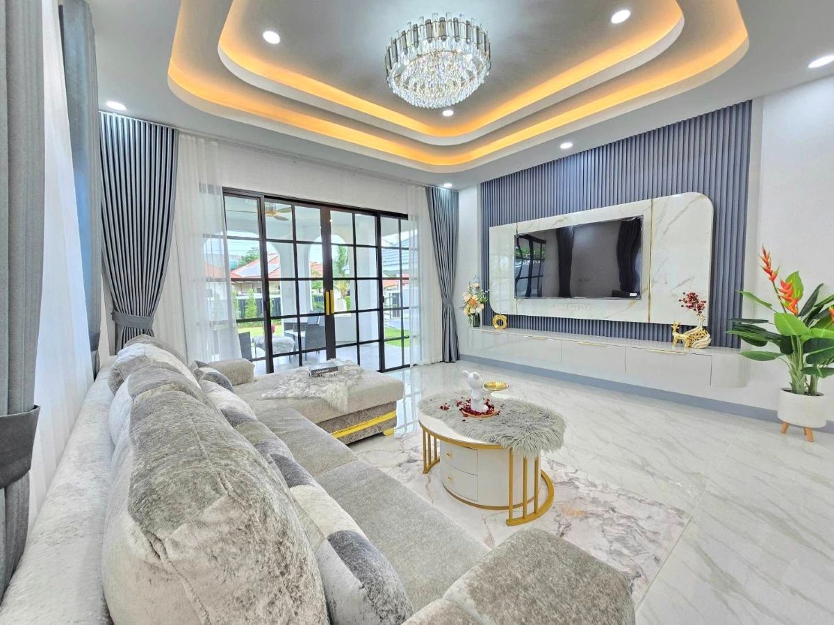 HS1454 – 4Bedrooms Pool Villa House for Sael in Mab Prachan Village in Mab Prachan Lake