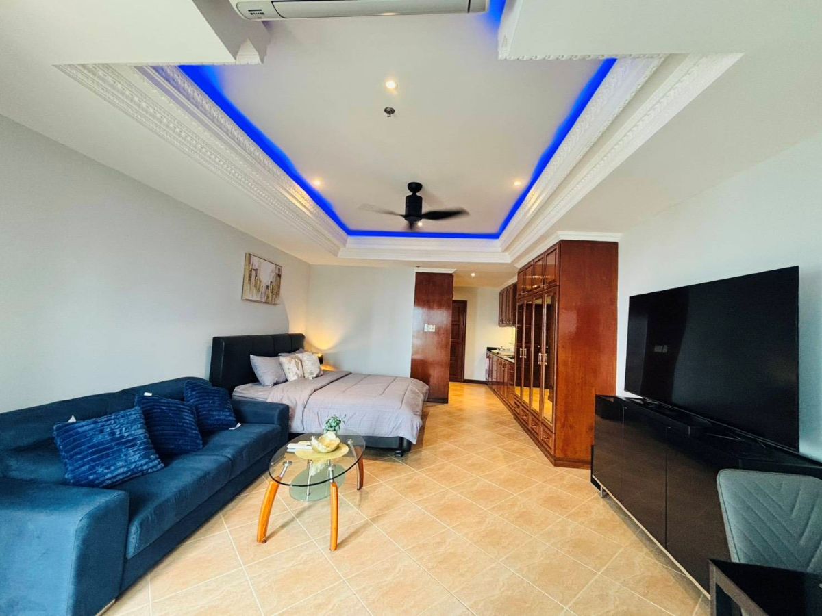 CS0979 – Studio Condominium for Sale in View Talay 2 B in Jomtien
