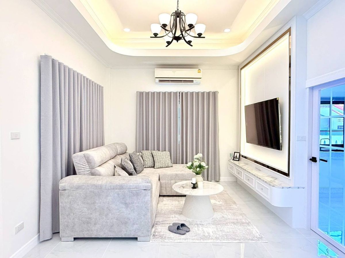 HS1461 -3Bedrooms Single House for Sale in Chock Chai Village 5 in Khao Noi