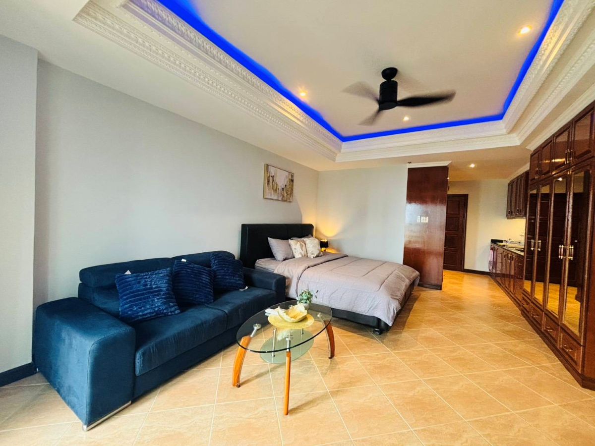 CS0979 – Studio Condominium for Sale in View Talay 2 B in Jomtien