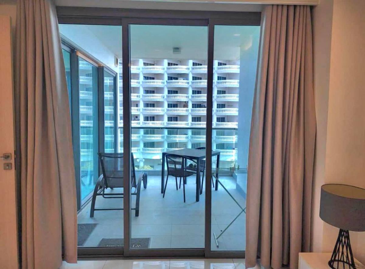 CS0980 – 1Bedroom Condominium for Sale in Wongamat Tower in Na Klue