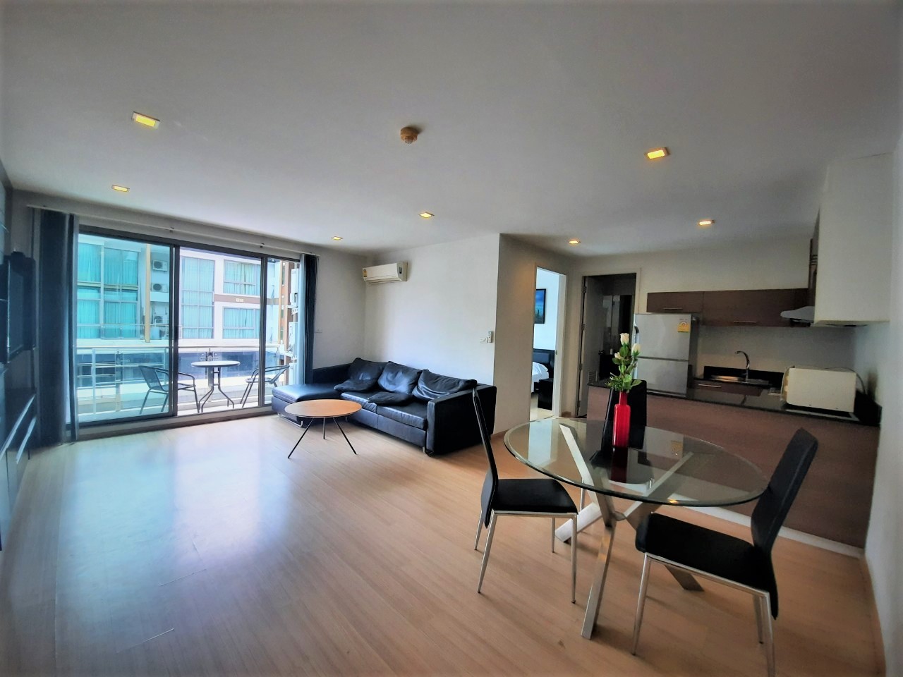 CS0990 – 2Bedrooms Condominium for Sale/Rent in The Urban Condominium in Soi Bua Khao