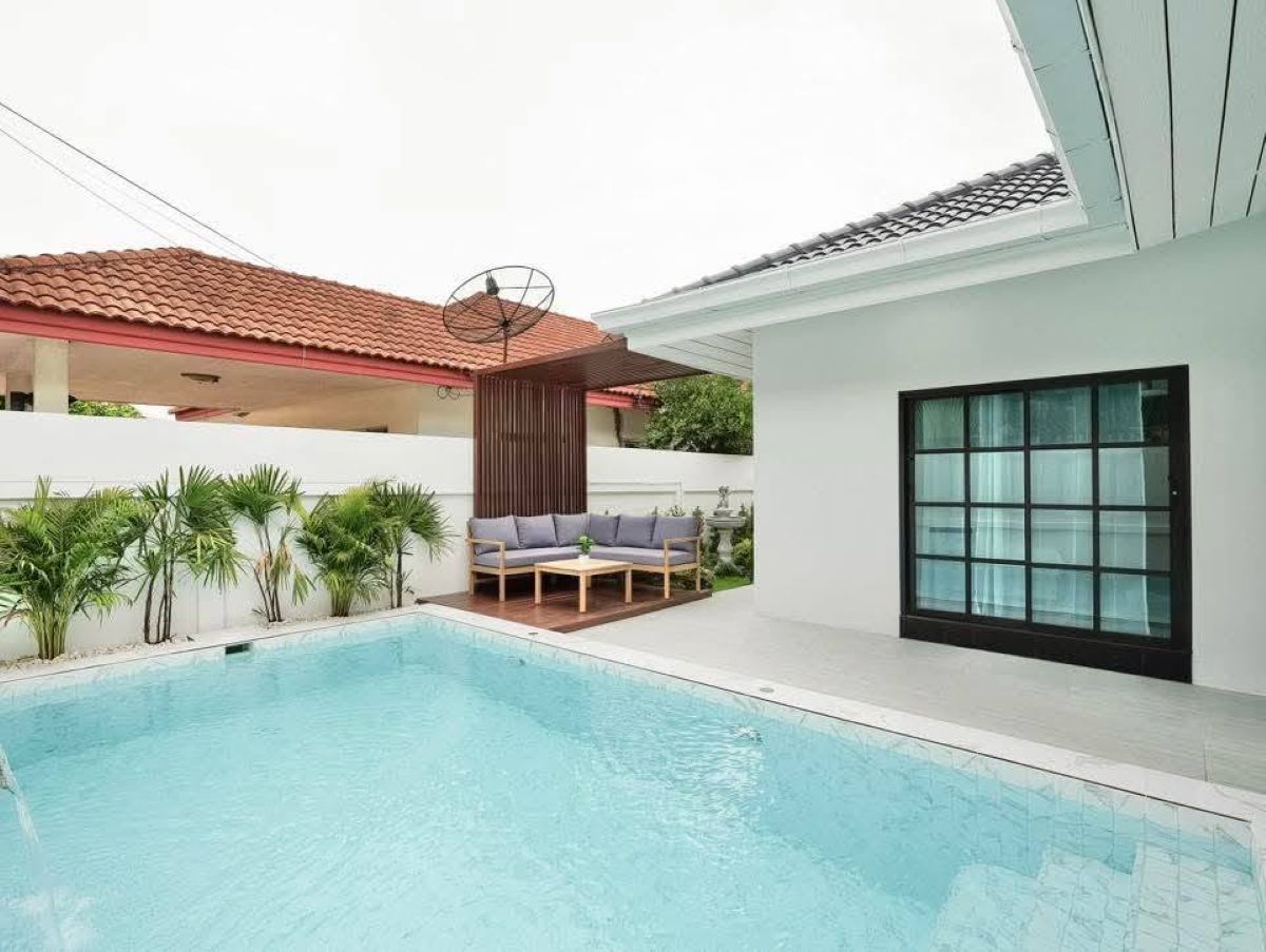 HS1464 – 4Bedrooms Pool Villa for Sale in Soi Siam Country Club