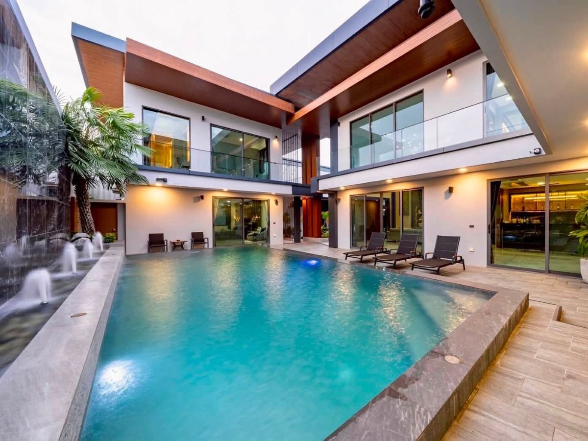 HS1471 – 6Bedrooms Pool Villa House for Sale in M Mountain Village in Thung Klom-Talman