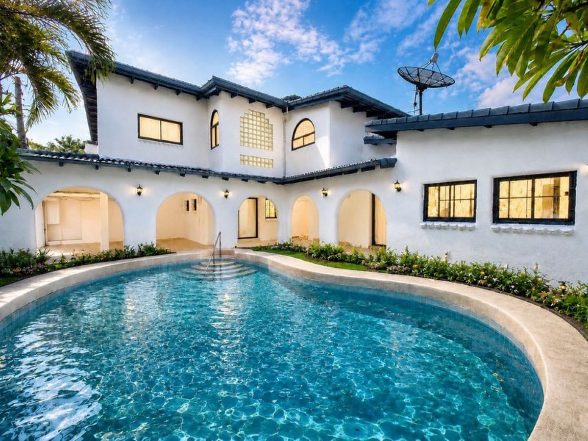 HR0886 – 4Bedrooms Pool Villa for Rent in Palm Springs Village in Soi Siam Country Club