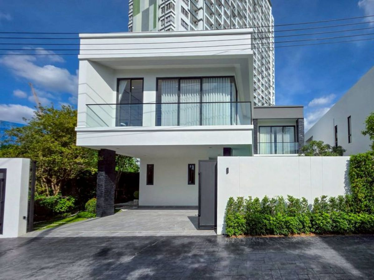 HS1483 – 5Bedroom Pool Villa House for Sale in Luxury Vista Villas in South Pattaya