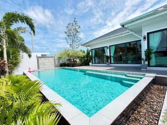 HS1487 – 3Bedroom Pool Villa House for Sale in Huay Yai