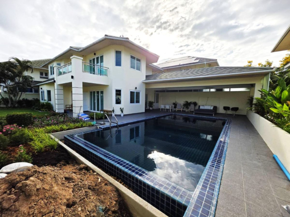 HR0890 – 4Bedroom Pool Villa House for Rent in Green Field 5 in Nong Pla Lai