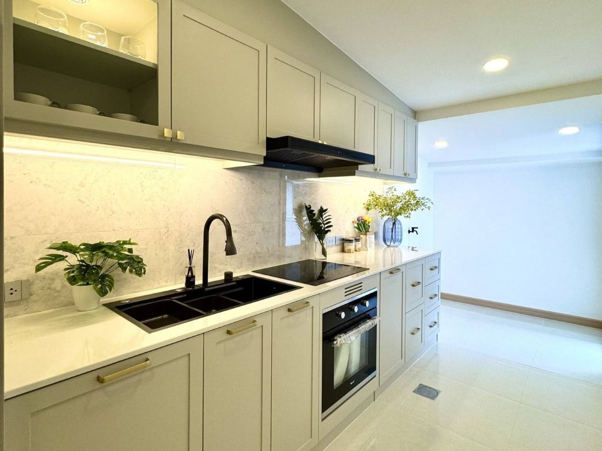 HS1470 – 3Bedroom Single House for Sale in Permsap Village in Soi Saim Country Club