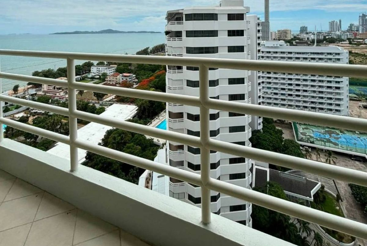 CS0991 – 1Bedroom Condominium for Sale in View Talay 5C in Jomtien