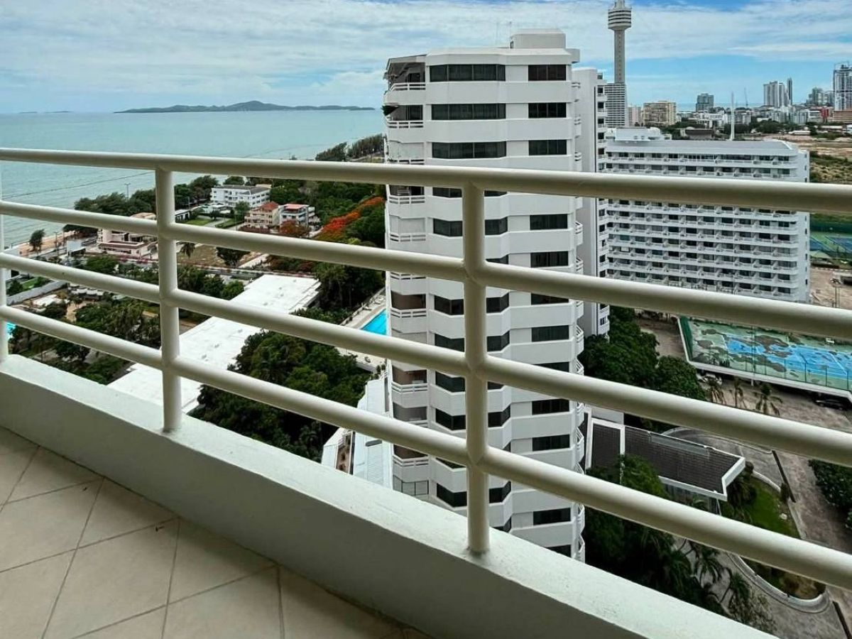 10 CS0991 – 1Bedroom Condominium for Sale in View Talay 5C in Jomtien