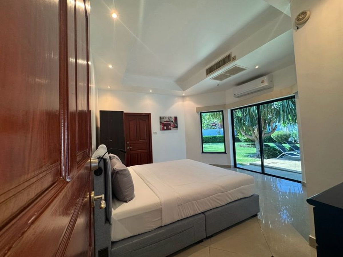HR0889 – 3Bedroom Pool Villa House for Rent in Jomtien Park Village in Jomtien