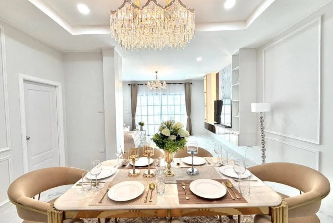 HS1464 – 4Bedrooms Pool Villa for Sale in Soi Siam Country Club
