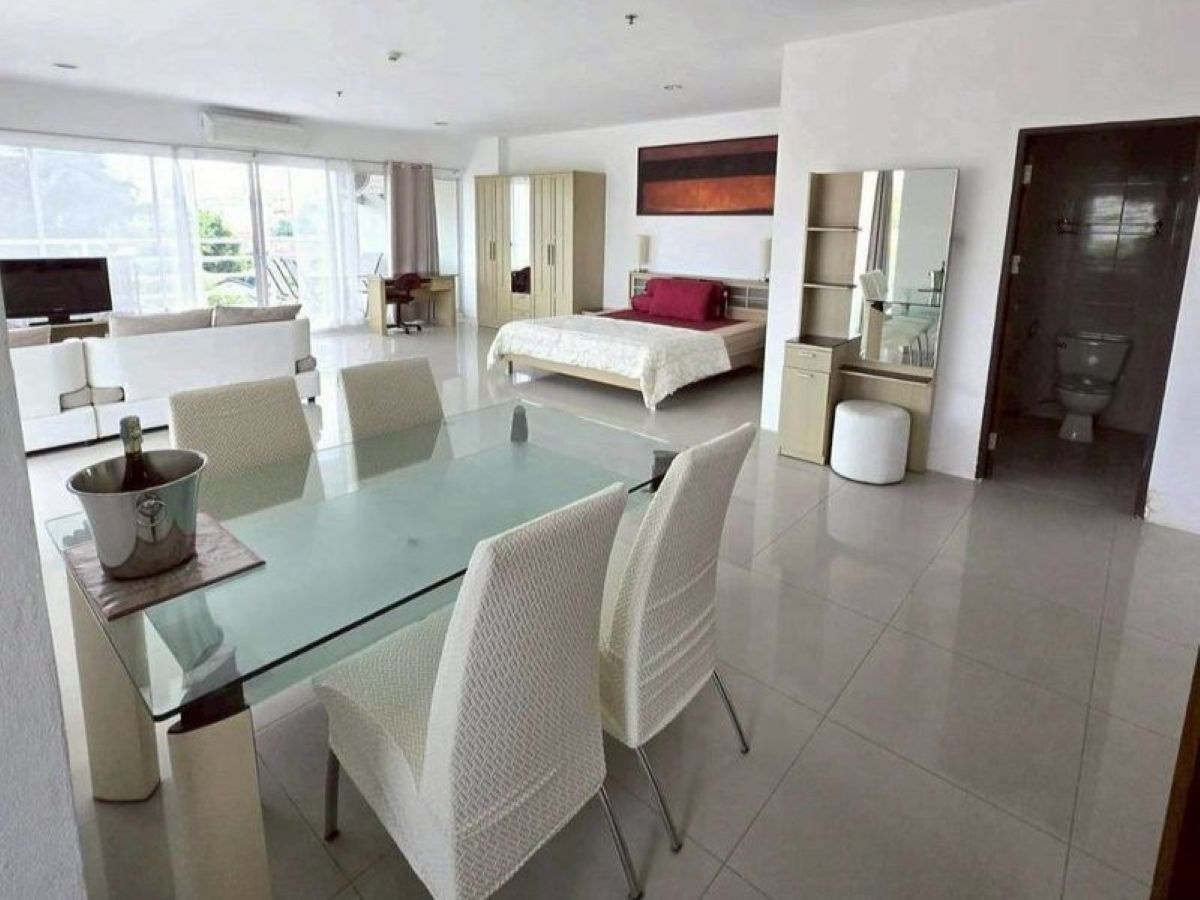 CS0998 – Studio Condominium for Sale at View Talay 5D in Jomtien