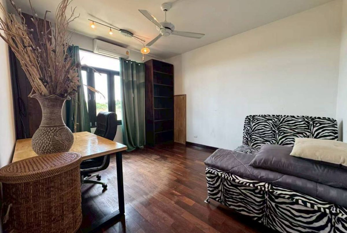 HS1465 – 3Bedrooms Pool Villa House for Sale in Grand Garden Home in Bang Saray