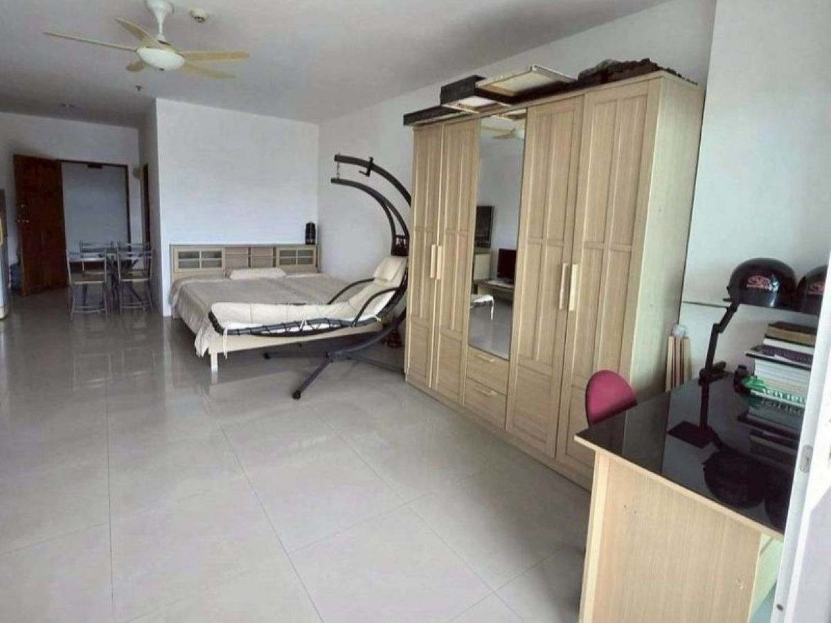 CS0998 – Studio Condominium for Sale at View Talay 5D in Jomtien