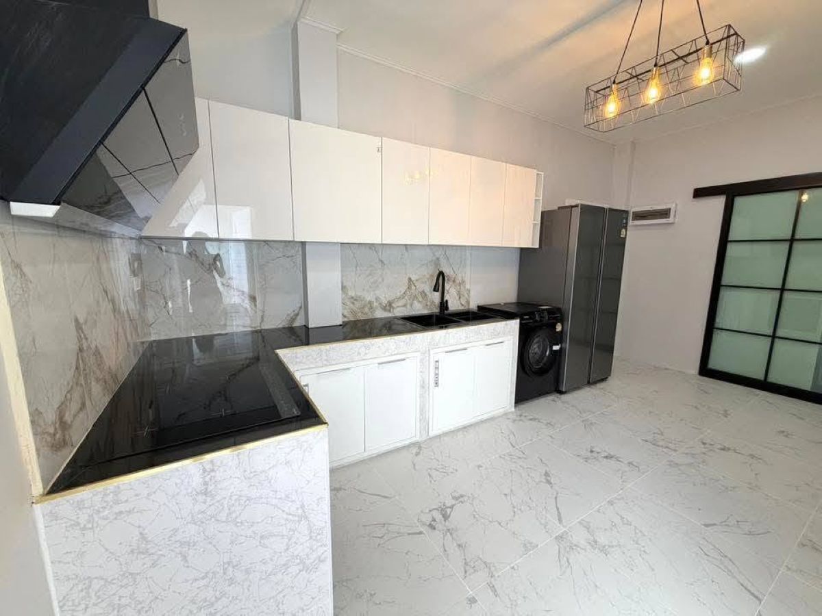 HS1464 – 4Bedrooms Pool Villa for Sale in Soi Siam Country Club