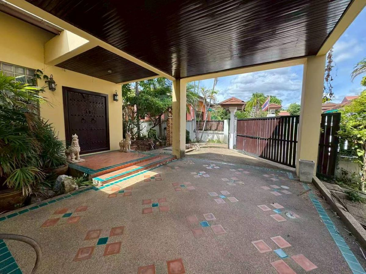 HS1465 – 3Bedrooms Pool Villa House for Sale in Grand Garden Home in Bang Saray