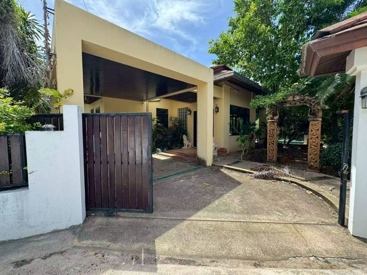 HS1465 – 3Bedrooms Pool Villa House for Sale in Grand Garden Home in Bang Saray