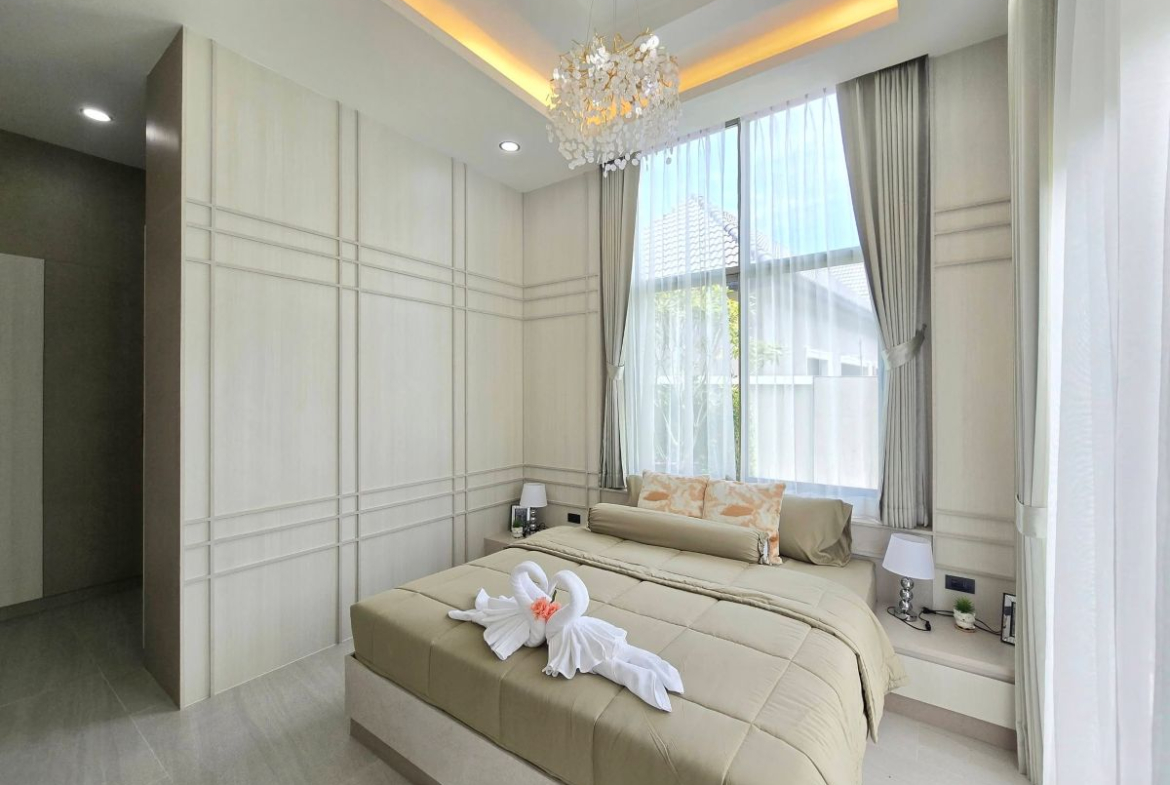 HS1481 – 4Bedroom Pool Villa House for Sale in The Private 22 in Soi Chaiyaporn Vithee