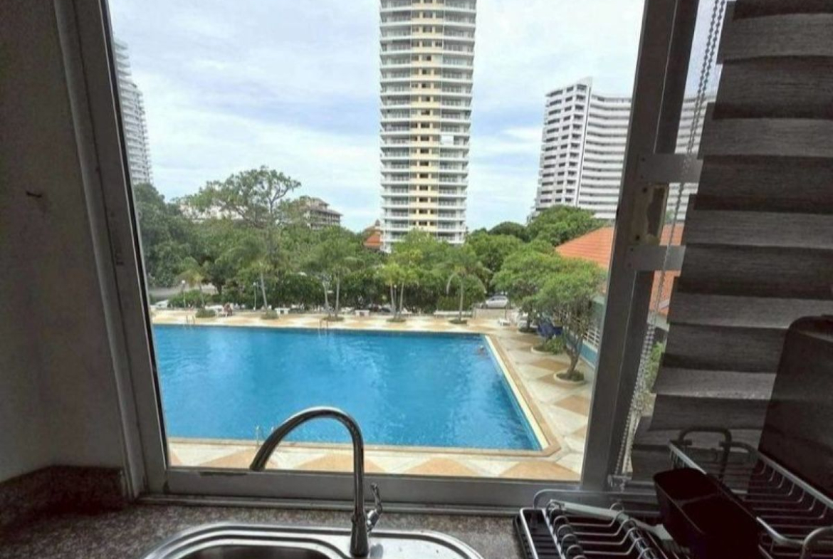 CS0998 – Studio Condominium for Sale at View Talay 5D in Jomtien