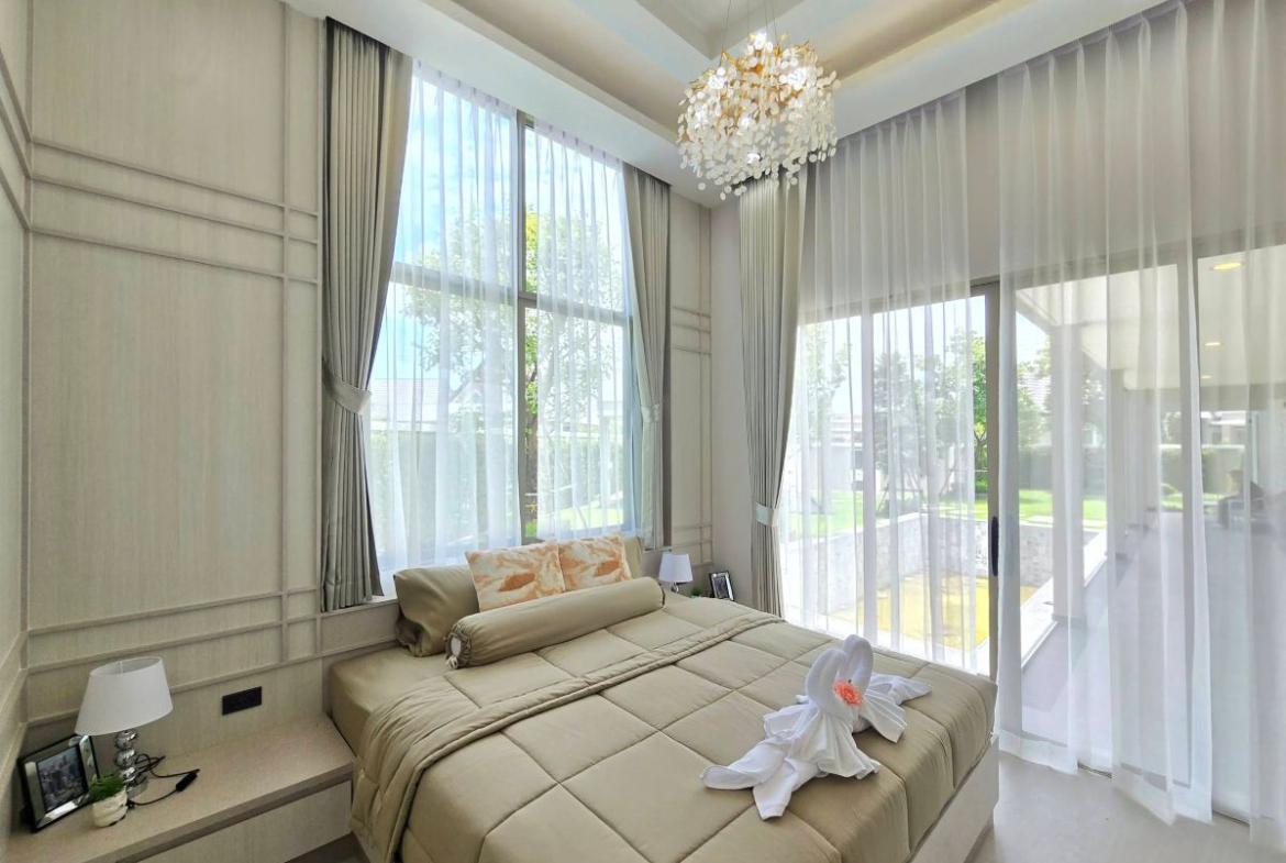 HS1481 – 4Bedroom Pool Villa House for Sale in The Private 22 in Soi Chaiyaporn Vithee