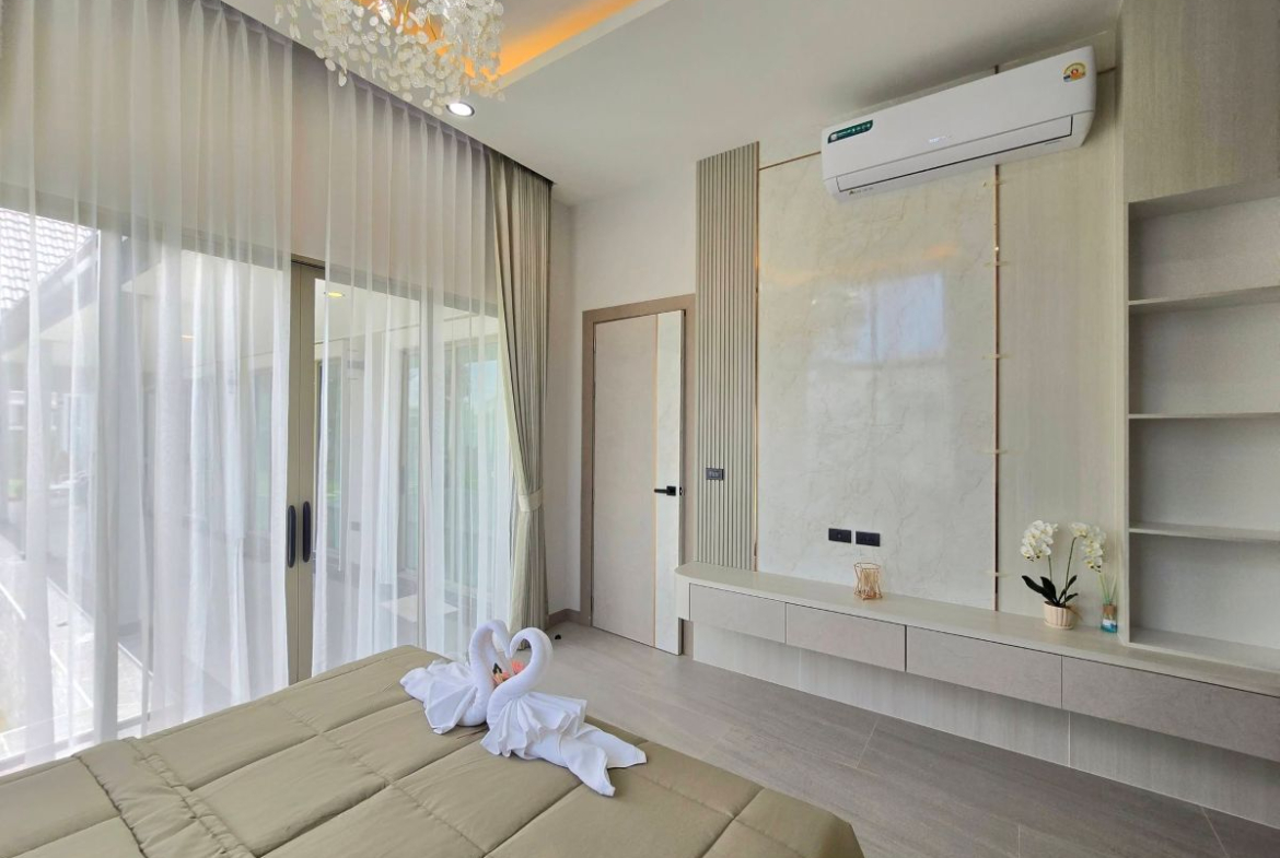 HS1481 – 4Bedroom Pool Villa House for Sale in The Private 22 in Soi Chaiyaporn Vithee
