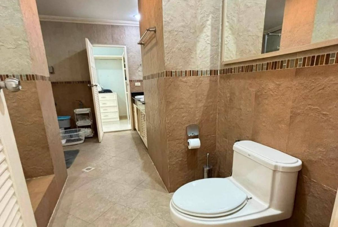 CS0991 – 1Bedroom Condominium for Sale in View Talay 5C in Jomtien