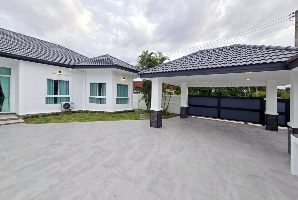 HS1463 – 3Bedrooms Pool Villa House for Sale in Mabprachan