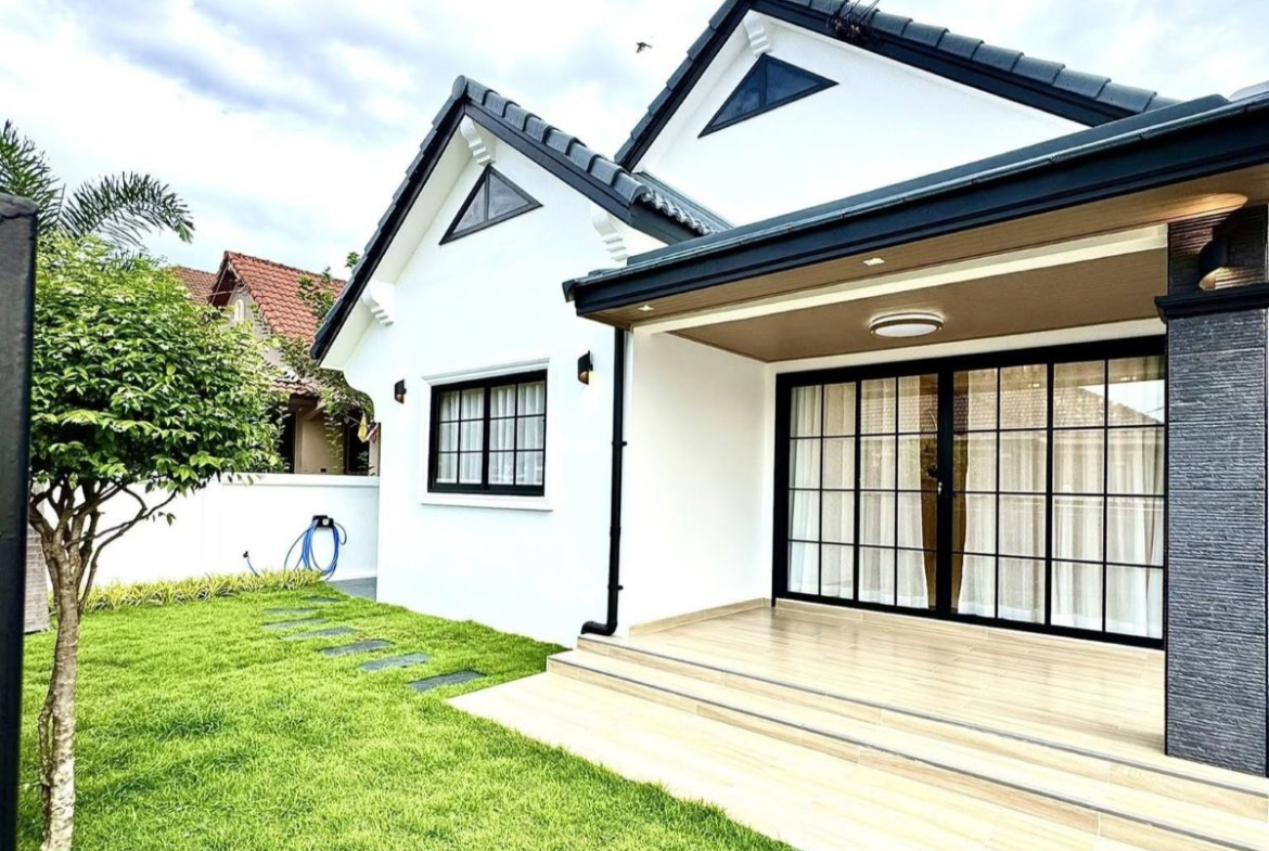 HS1470 – 3Bedroom Single House for Sale in Permsap Village in Soi Saim Country Club