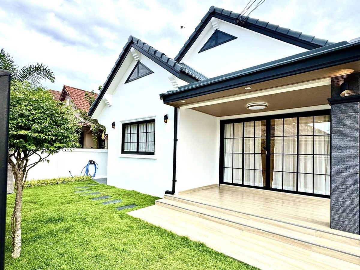 HS1470 – 3Bedroom Single House for Sale in Permsap Village in Soi Saim Country Club