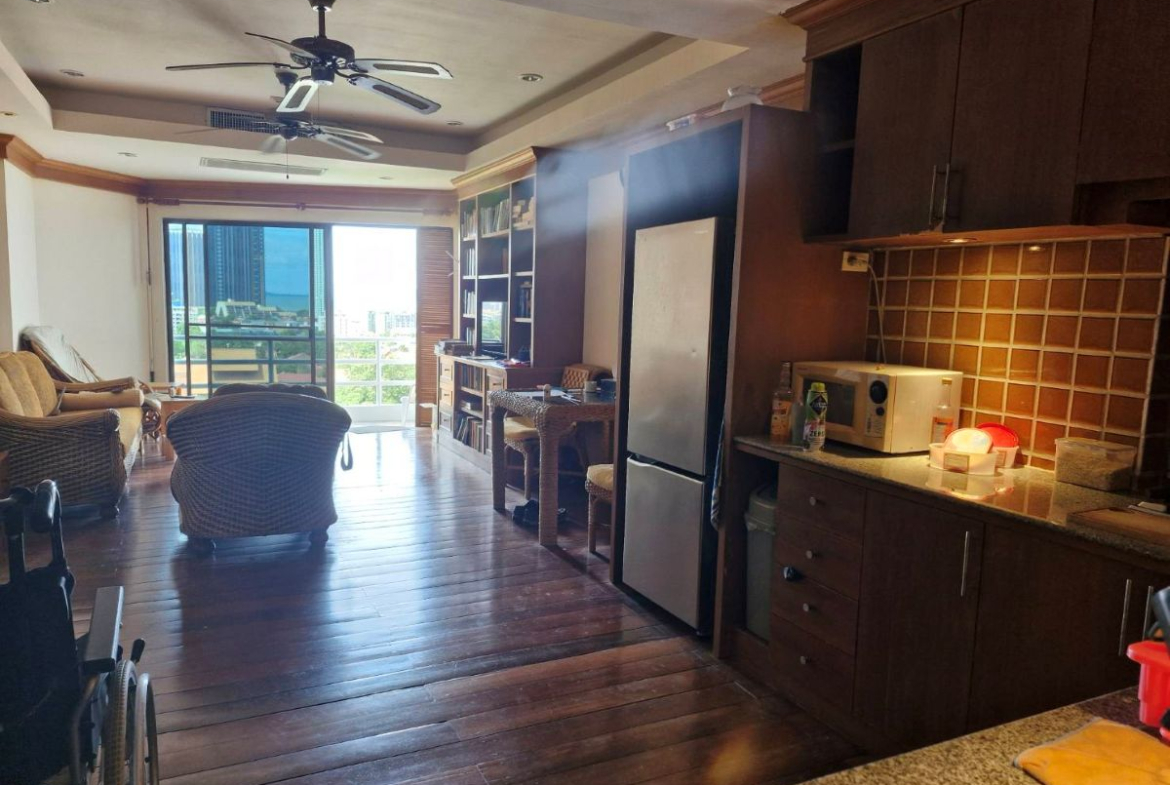 CS0987 – 2Bedrooms Condominium for Sale in View Talay 2B in Jomtien