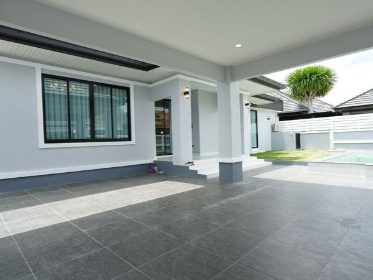 HS1467 -5Bedrooms Pool Villa House for Sale in Pornthep Village 2 in Nong Prue