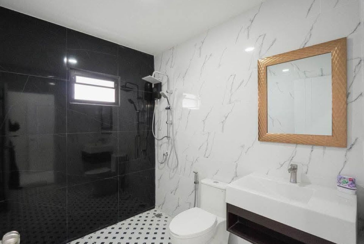 HS1464 – 4Bedrooms Pool Villa for Sale in Soi Siam Country Club