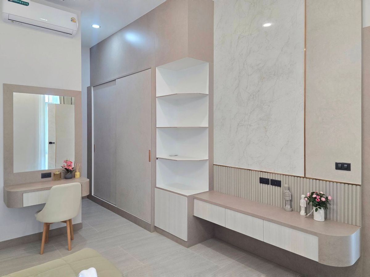 21 HS1481 – 4Bedroom Pool Villa House for Sale in The Private 22 in Soi Chaiyaporn Vithee