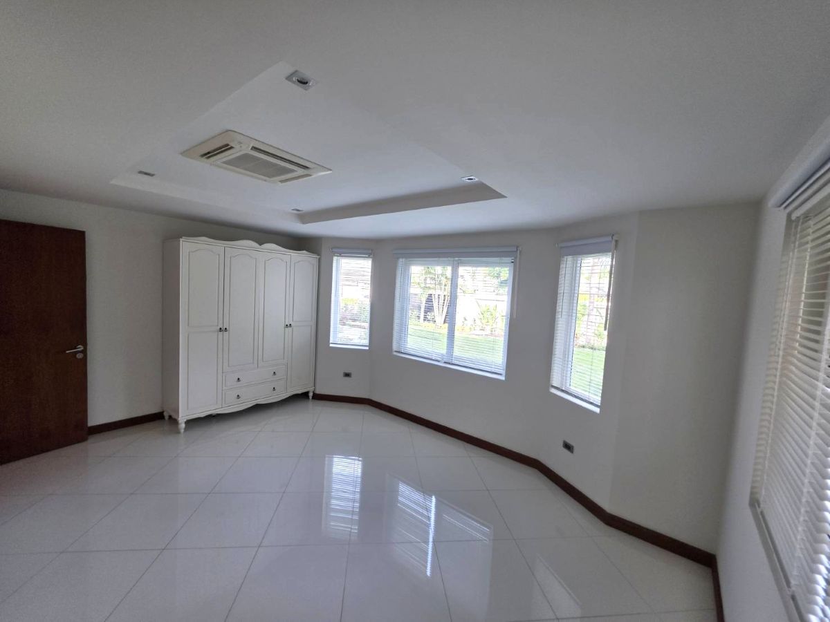 21 HR0890 – 4Bedroom Pool Villa House for Rent in Green Field 5 in Nong Pla Lai