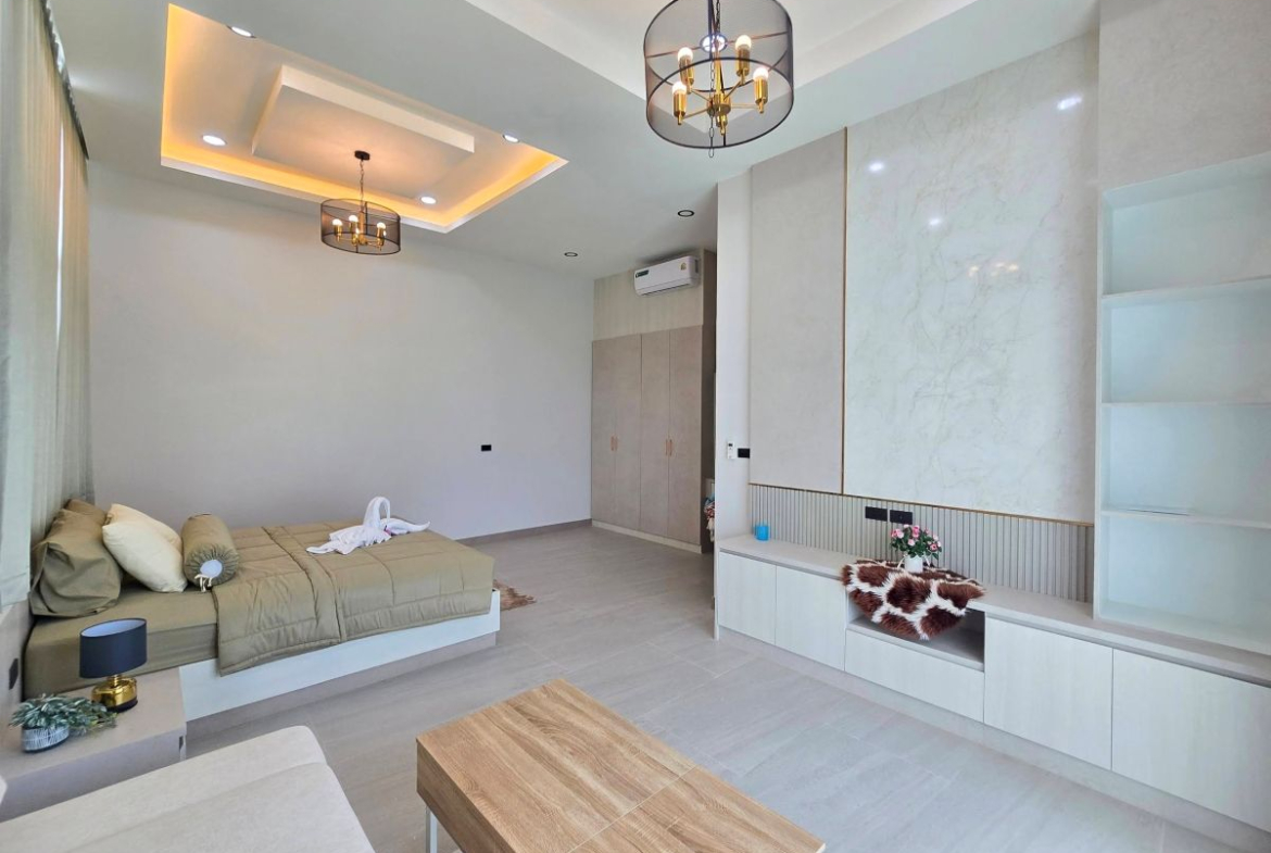 HS1481 – 4Bedroom Pool Villa House for Sale in The Private 22 in Soi Chaiyaporn Vithee