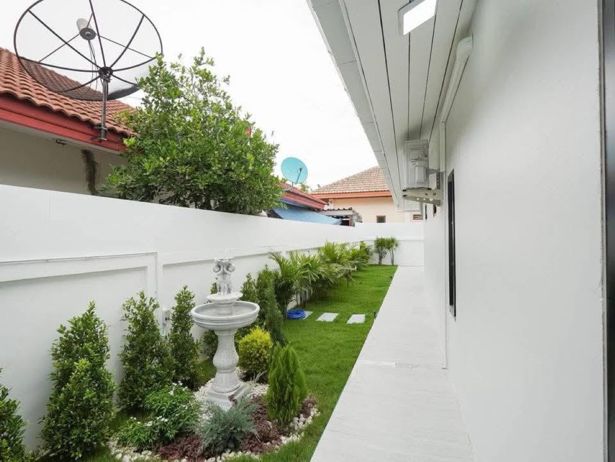HS1464 – 4Bedrooms Pool Villa for Sale in Soi Siam Country Club