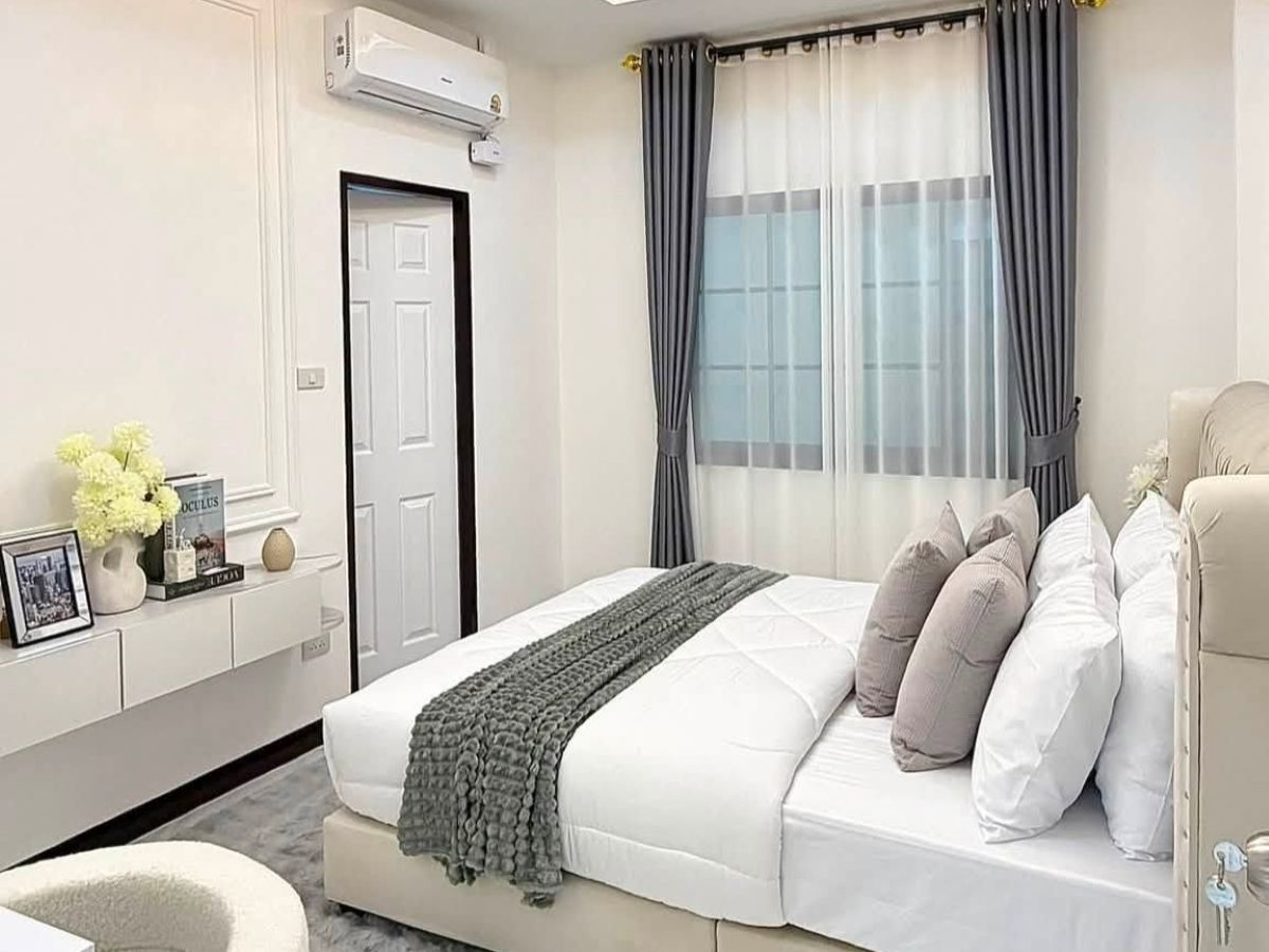 HS1479 -3Bedroom Pool Villa House for Sale in EK Momgkol 3 Village in Khao Talo