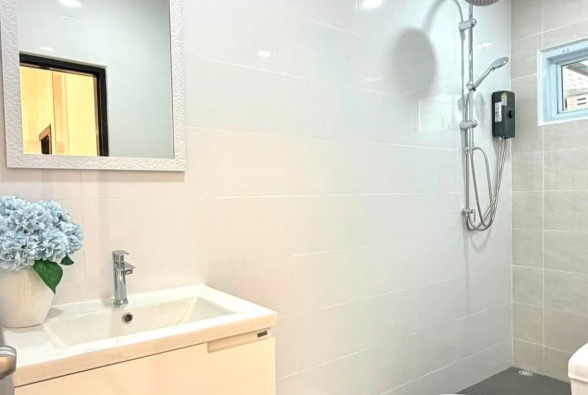 HS1486 – 3Bedroom Single House for Sale in Soi Wanthip in Khao Talo 8