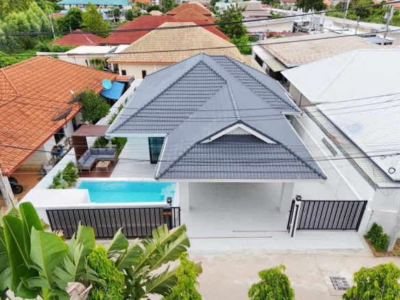 HS1464 – 4Bedrooms Pool Villa for Sale in Soi Siam Country Club