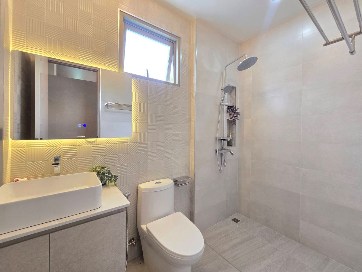 26 HS1481 – 4Bedroom Pool Villa House for Sale in The Private 22 in Soi Chaiyaporn Vithee