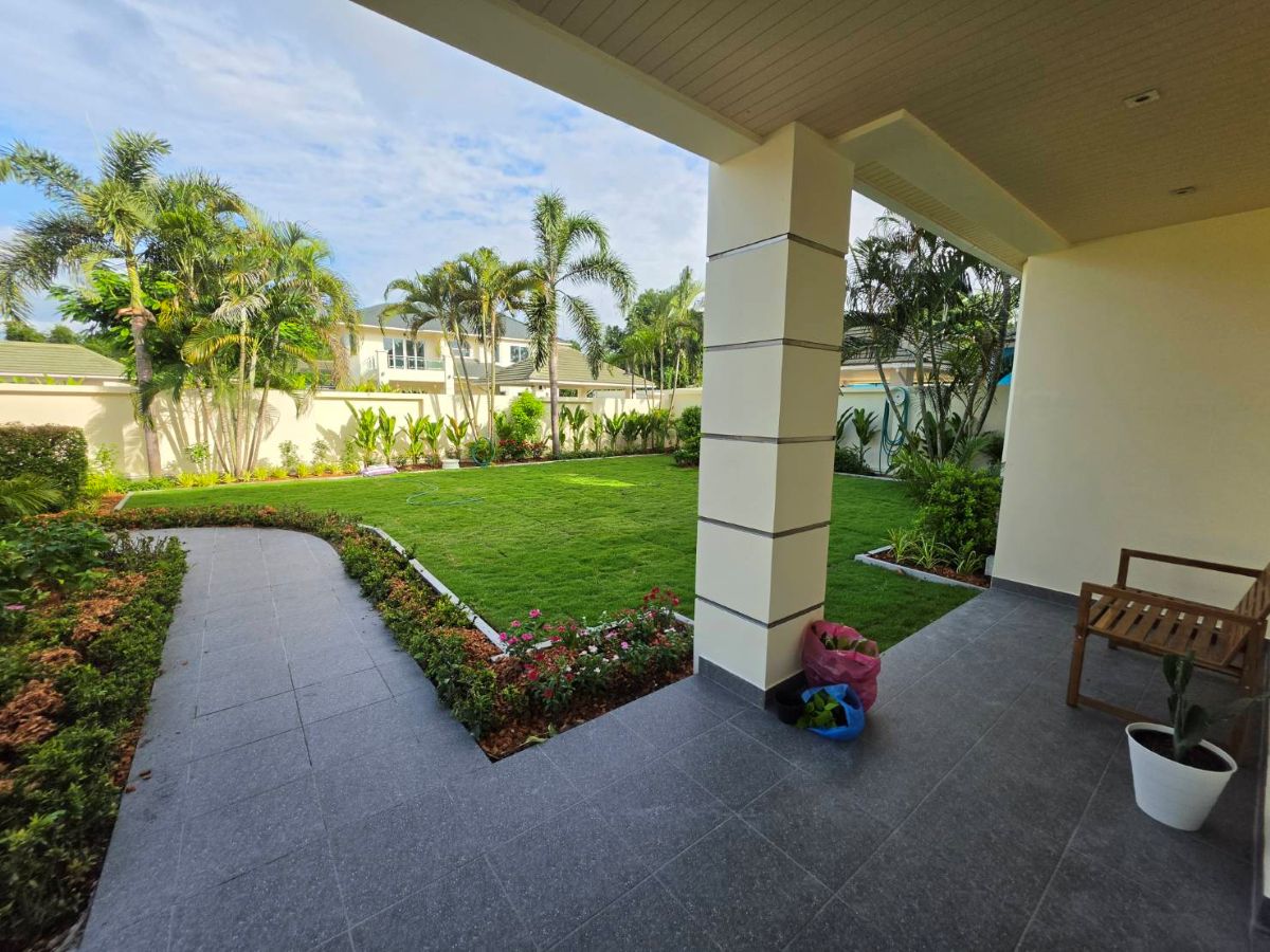 27 HR0890 – 4Bedroom Pool Villa House for Rent in Green Field 5 in Nong Pla Lai