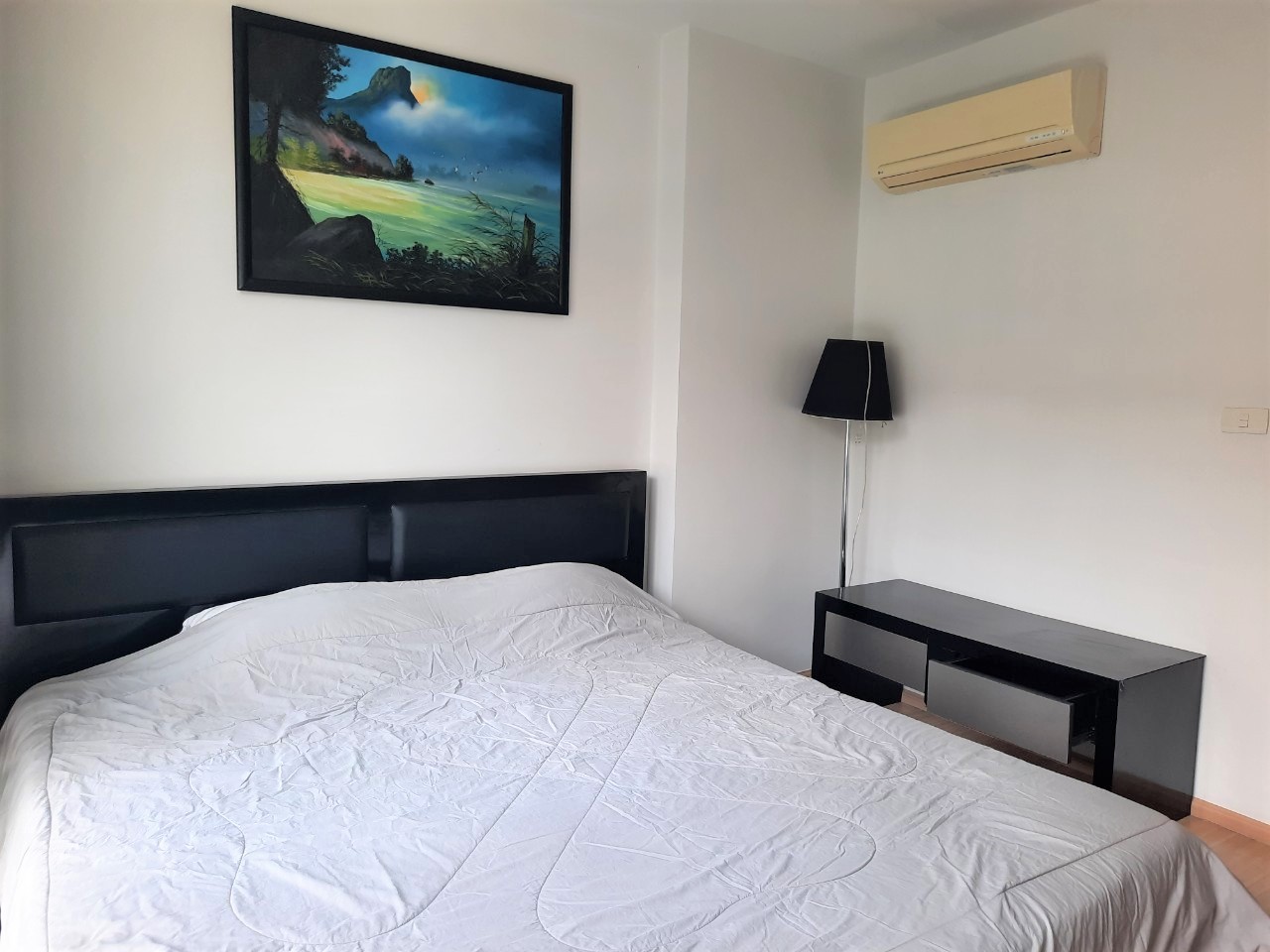 CS0990 – 2Bedrooms Condominium for Sale/Rent in The Urban Condominium in Soi Bua Khao
