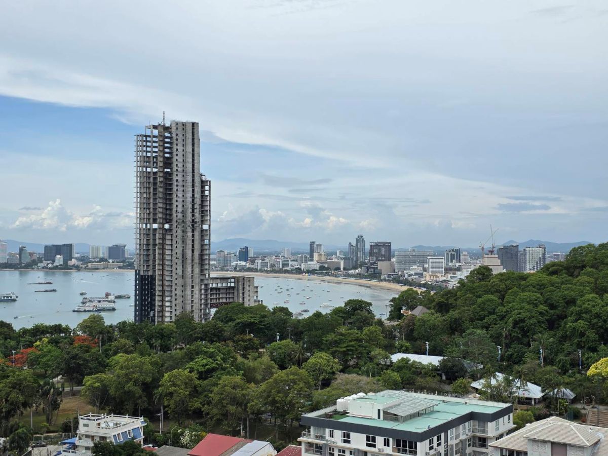 3 CR0300 – Studio for Rent in The Cliff Residence Condo in Pratumnak